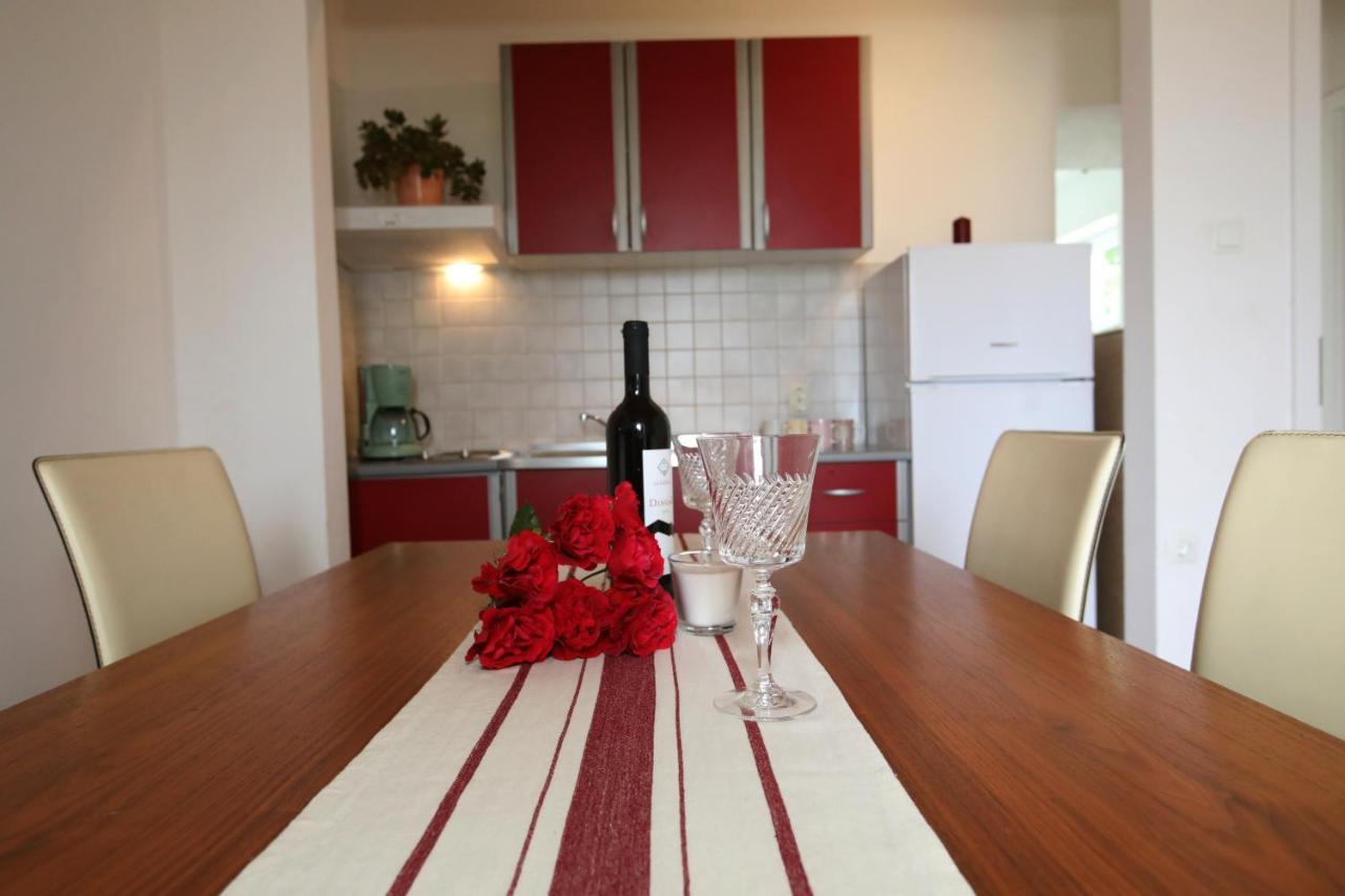 Apartments Noemi マリンスカ エクステリア 写真