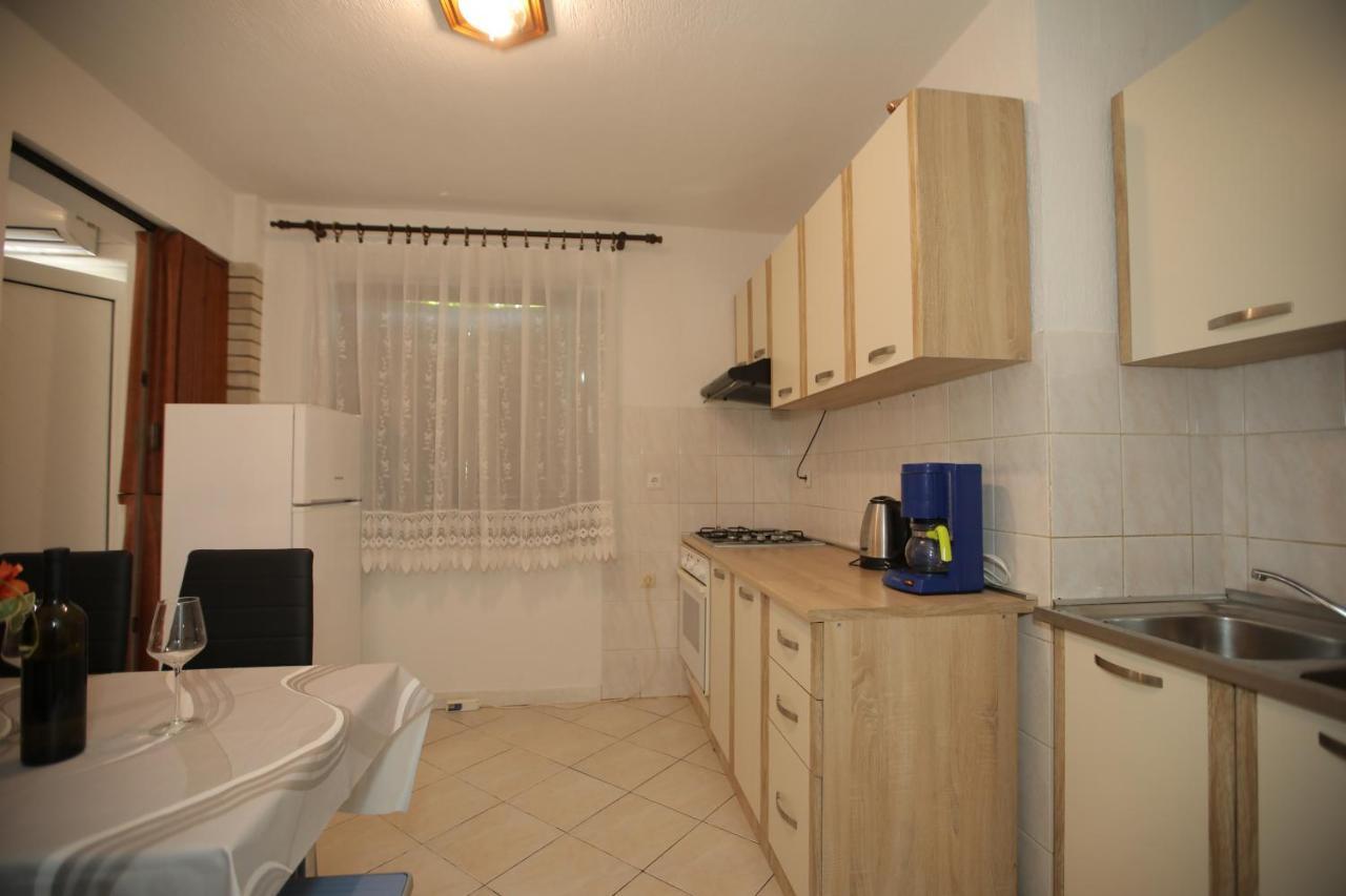 Apartments Noemi マリンスカ エクステリア 写真